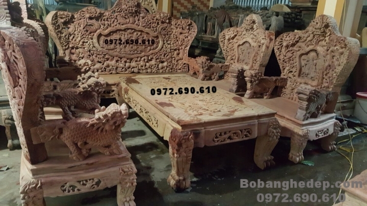 Bàn ghế đồng kỵ, Bộ Bát mã gỗ hương đá B159